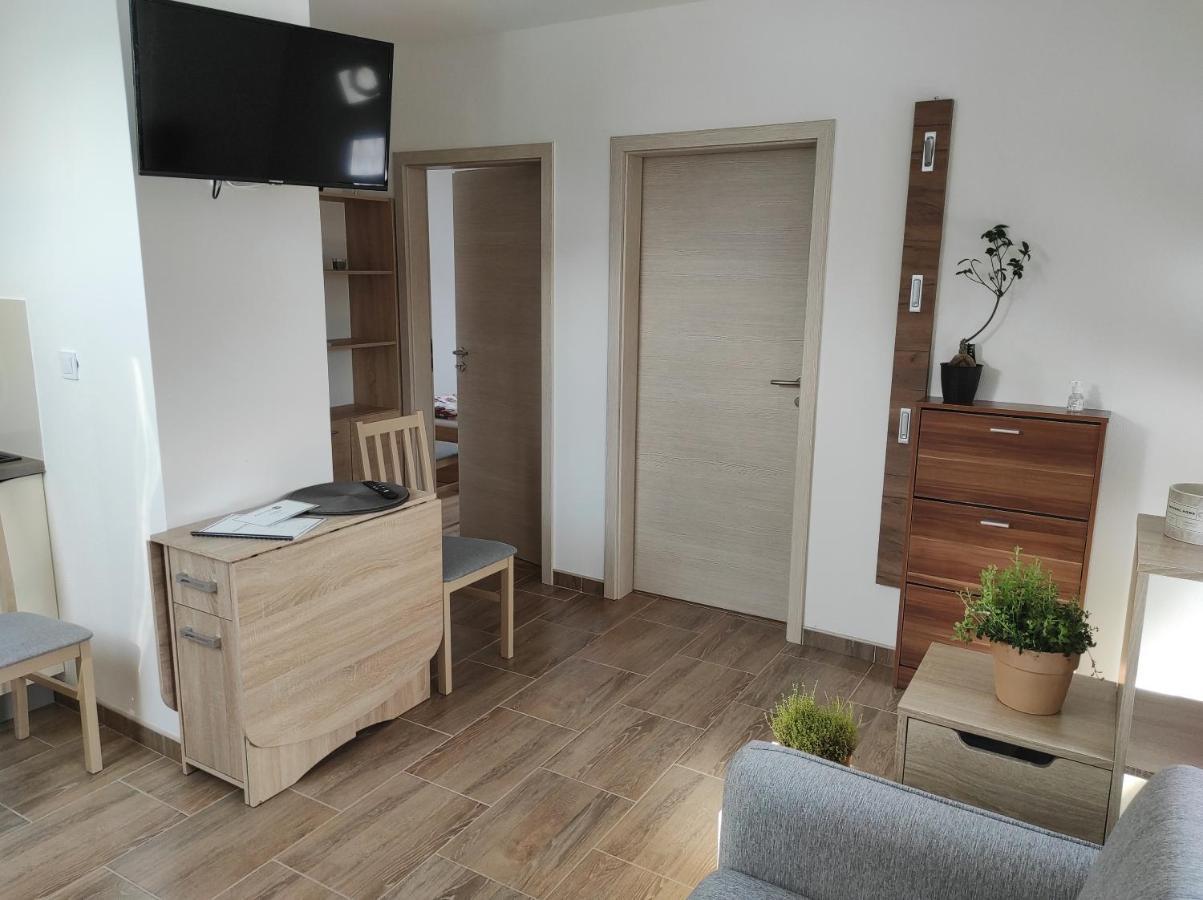 Apartman Frymburk 700 Eksteriør bilde